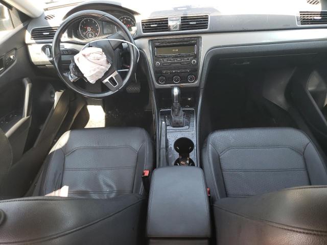 Photo 8 from auction – 2015 VOLKSWAGEN PASSAT S with VIN 1VWAT7A34FC045153