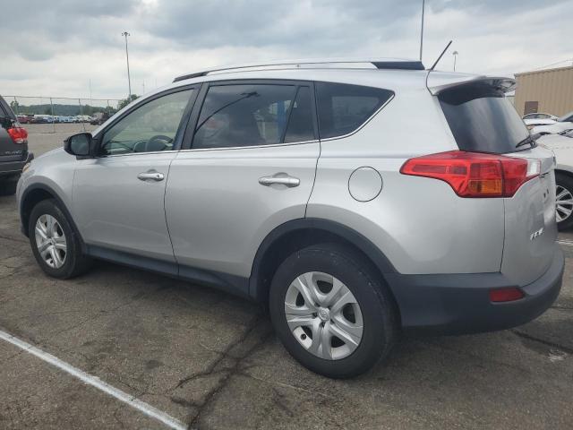Photo 2 from auction – 2015 TOYOTA RAV4 LE with VIN JTMZFREVXFD044491
