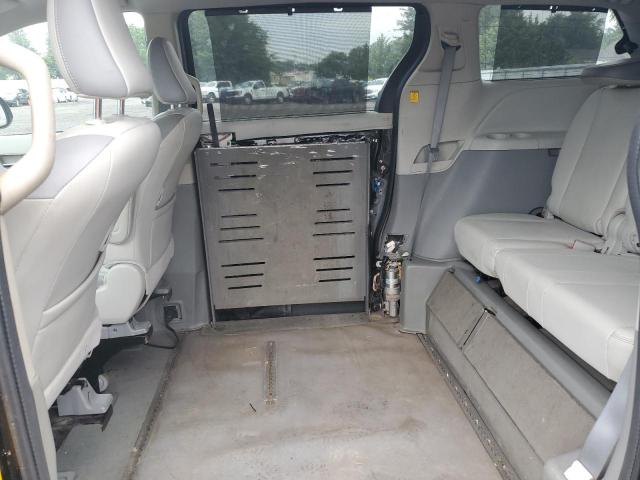 Photo 11 from auction – 2012 TOYOTA SIENNA XLE with VIN 5TDYK3DCXCS265920
