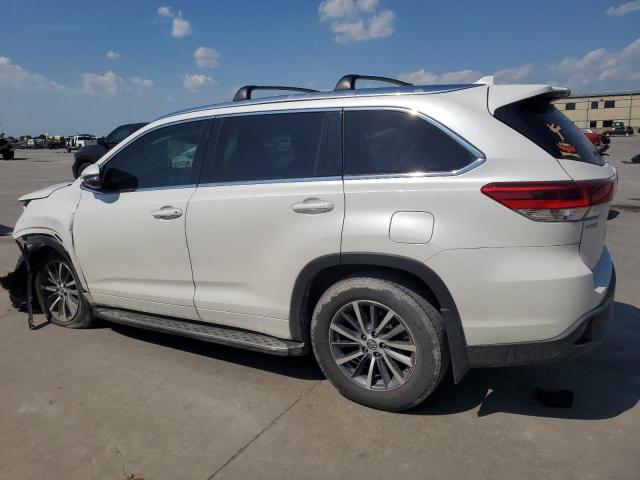 Zdjęcie 2 z aukcji – 2017 TOYOTA HIGHLANDER z VIN 5TDKZRFH7HS518504