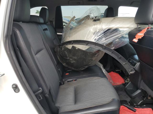 Photo 11 from auction – 2016 TOYOTA HIGHLANDER with VIN 5TDBKRFH8GS248914
