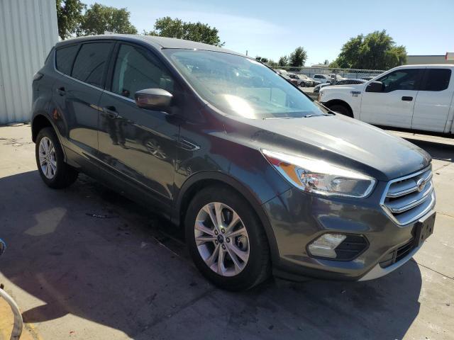 Photo 4 from auction – 2017 FORD ESCAPE SE with VIN 1FMCU9GD8HUE39879