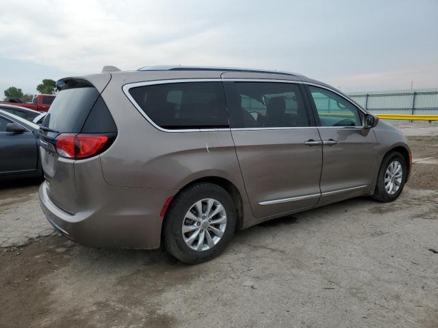 Photo 3 from auction – 2018 CHRYSLER PACIFICA T with VIN 2C4RC1BG1JR153914