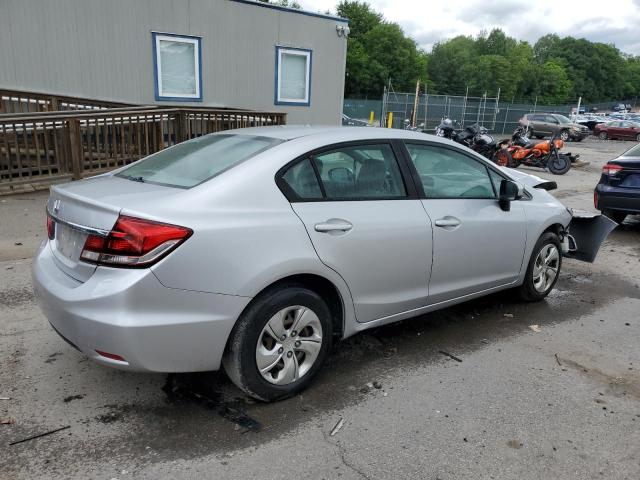 Photo 3 from auction – 2015 HONDA CIVIC LX with VIN 19XFB2F57FE228032