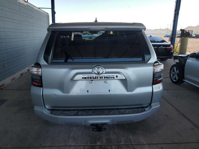 Photo 6 from auction – 2019 TOYOTA 4RUNNER SR with VIN JTEZU5JR6K5203725