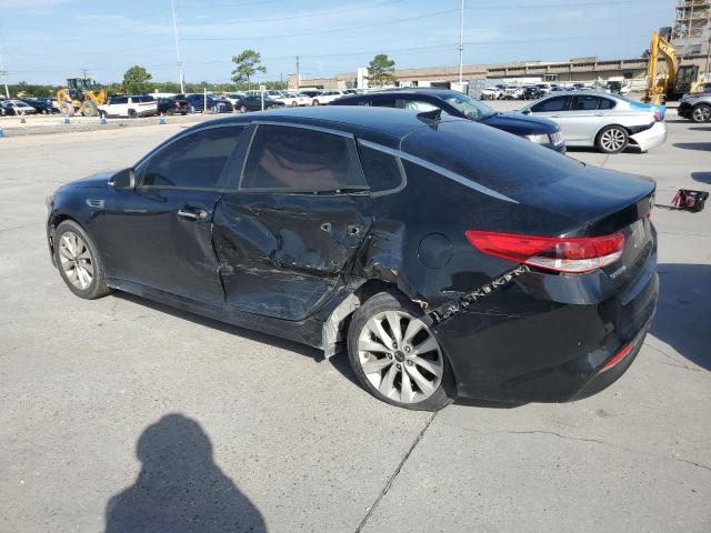 Photo 2 from auction – 2017 KIA OPTIMA LX with VIN 5XXGT4L32HG176979