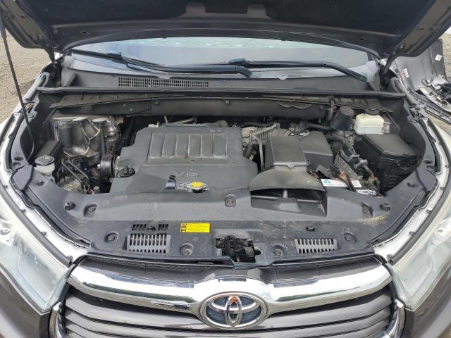 Photo 12 from auction – 2015 TOYOTA HIGHLANDER with VIN 5TDDKRFHXFS127177