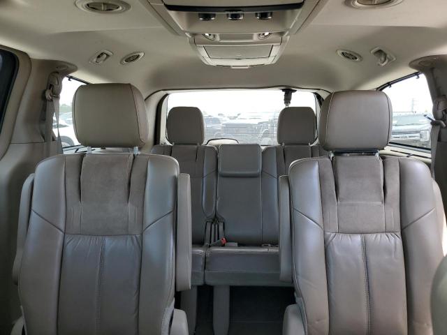 Photo 10 from auction – 2015 CHRYSLER TOWN & COU with VIN 2C4RC1GGXFR697229