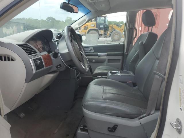 Photo 7 from auction – 2008 CHRYSLER TOWN & COU with VIN 2A8HR54P28R766836