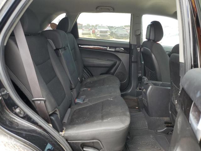 Photo 11 from auction – 2015 KIA SORENTO LX with VIN 5XYKT3A67FG616009