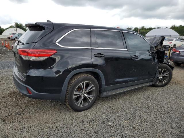 Photo 3 from auction – 2019 TOYOTA HIGHLANDER with VIN 5TDBZRFH3KS993929
