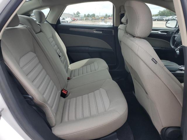 Photo 10 from auction – 2017 FORD FUSION S with VIN 3FA6P0G77HR267257