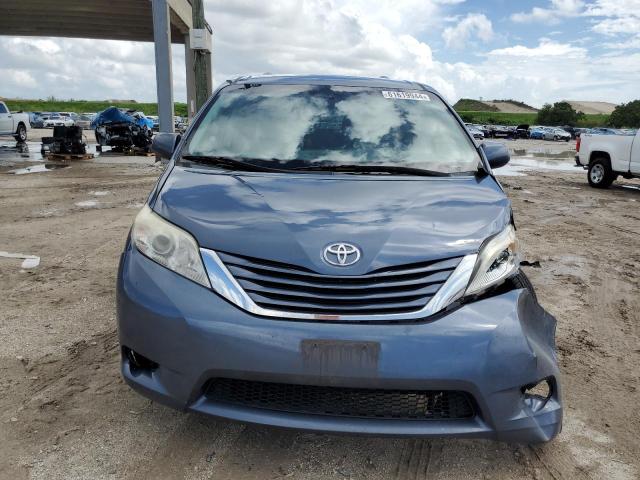 Photo 5 from auction – 2015 TOYOTA SIENNA LE with VIN 5TDKK3DC4FS610353