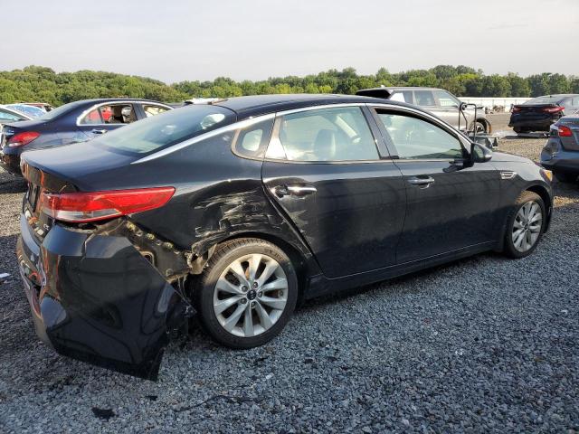 Photo 3 from auction – 2016 KIA OPTIMA EX with VIN 5XXGU4L33GG074621