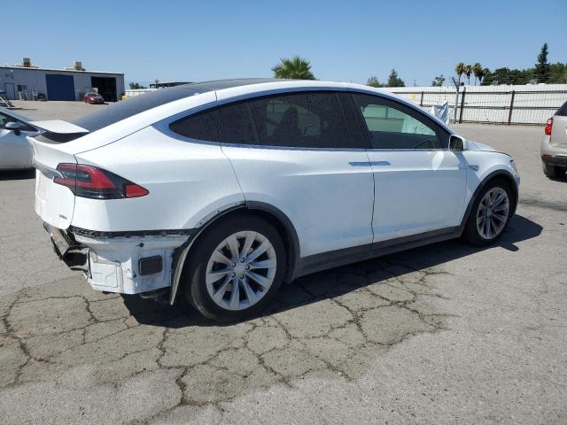 Photo 3 from auction – 2016 TESLA MODEL X with VIN 5YJXCAE25GF007057