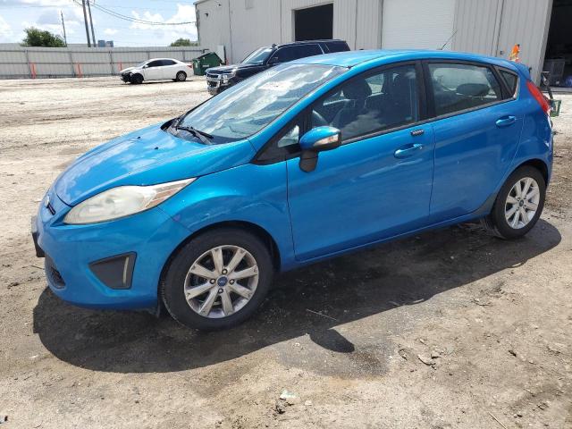 FORD FIESTA SE 2013 with VIN 3FADP4EJ5DM158123 - Photo from auction