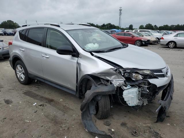 Photo 4 from auction – 2015 TOYOTA RAV4 LE with VIN JTMBFREV8FD167918