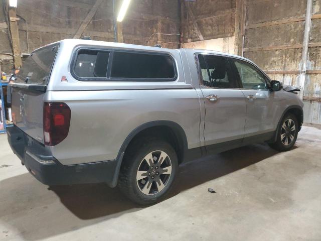 Фото 3 с аукциона – 2017 HONDA RIDGELINE с VIN 5FPYK3F72HB035114