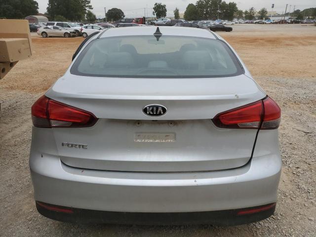 Photo 6 from auction – 2017 KIA FORTE LX with VIN 3KPFL4A74HE109326