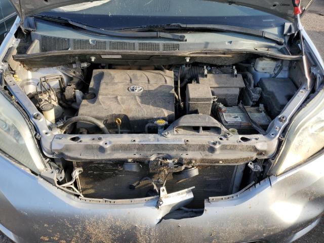 Photo 12 from auction – 2011 TOYOTA SIENNA with VIN 5TDZK3DCXBS135879