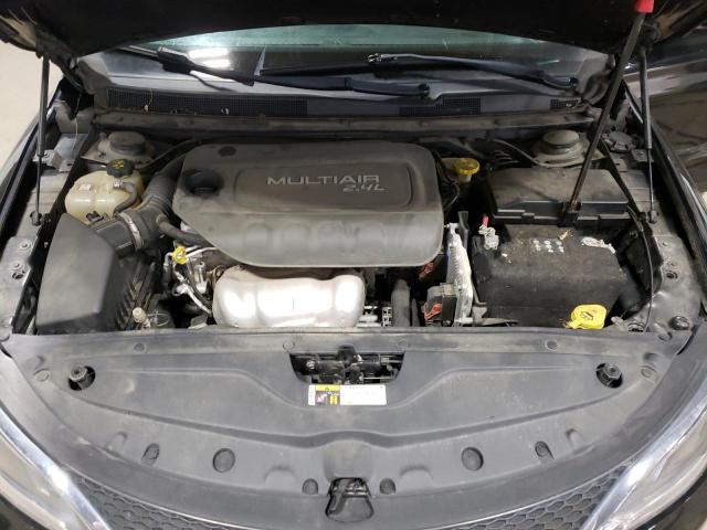 Photo 11 from auction – 2016 CHRYSLER 200 LIMITE with VIN 1C3CCCAB2GN154345
