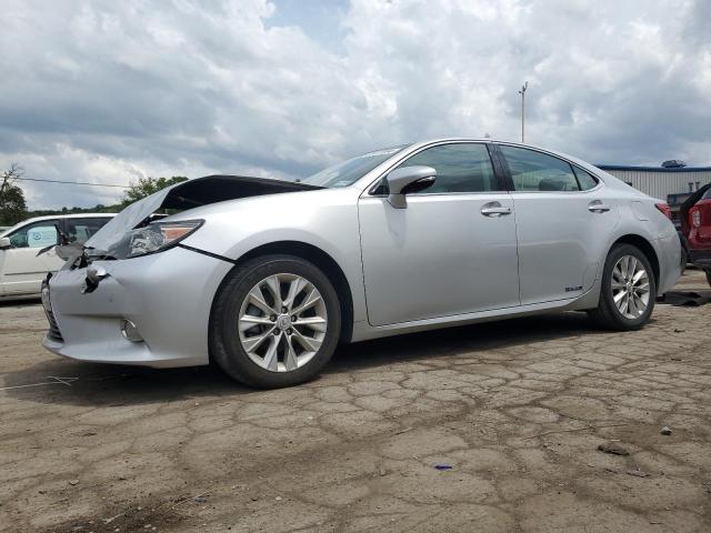 LEXUS ES 300H 2013 with VIN JTHBW1GG1D2032657 - Photo from auction