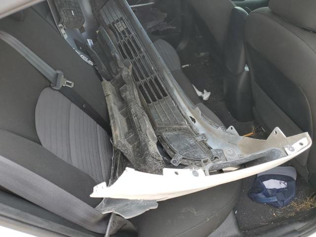 Photo 12 from auction – 2018 KIA FORTE LX with VIN 3KPFL4A7XJE254134