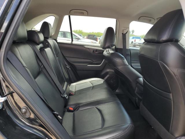 Photo 11 from auction – 2020 TOYOTA RAV4 LE with VIN 2T3H1RFV7LC040830
