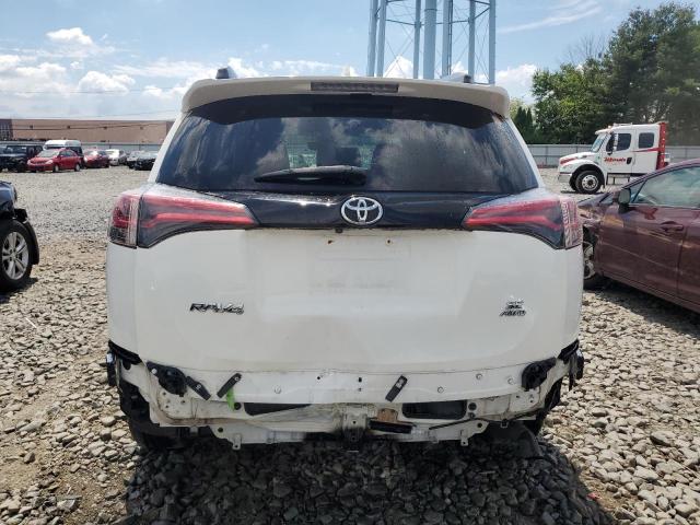 Photo 6 from auction – 2017 TOYOTA RAV4 SE with VIN JTMJFREV5HJ162322