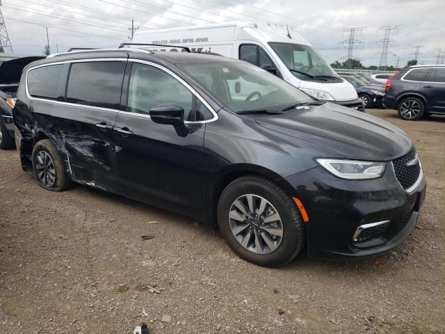 Photo 4 from auction – 2021 CHRYSLER PACIFICA H with VIN 2C4RC1L71MR576897