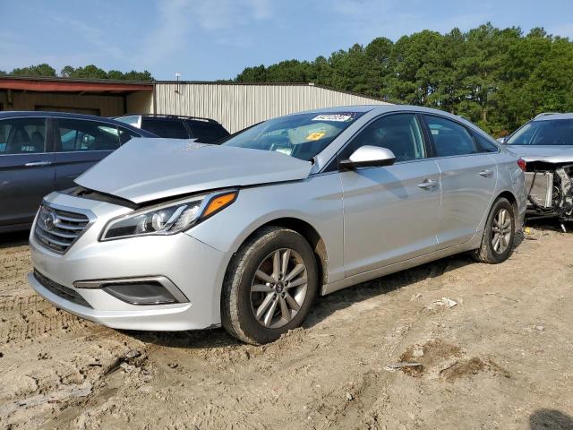 HYUNDAI SONATA SE 2017 with VIN 5NPE24AF0HH538593 - Photo from auction