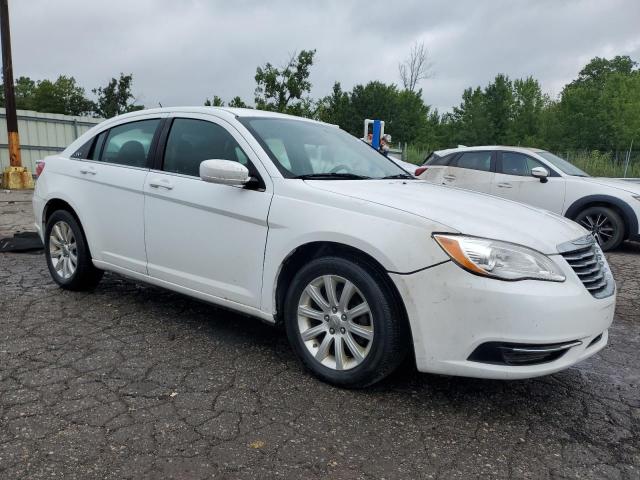 Photo 4 from auction – 2013 CHRYSLER 200 TOURIN with VIN 1C3CCBBB6DN580110