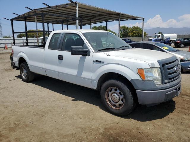 Photo 4 from auction – 2011 FORD F150 SUPER with VIN 1FTVX1CF5BKE09819