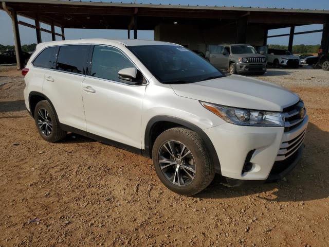 Photo 4 from auction – 2019 TOYOTA HIGHLANDER with VIN 5TDZARFH0KS044909