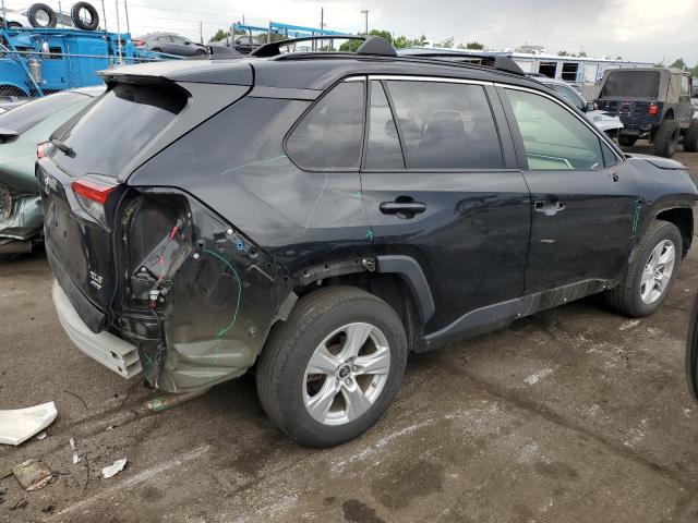 Photo 3 from auction – 2019 TOYOTA RAV4 XLE with VIN JTMP1RFV0KD046829