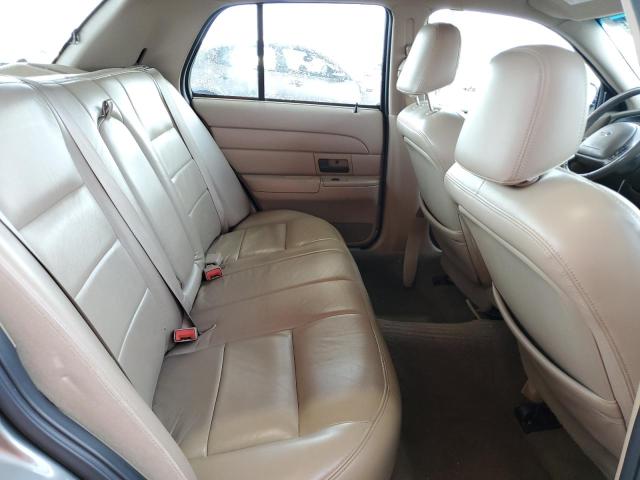 Photo 10 from auction – 2003 FORD CROWN VICT with VIN 2FAHP74W33X134616