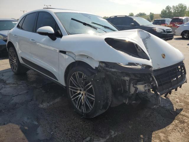 Photo 4 from auction – 2017 PORSCHE MACAN with VIN WP1AA2A58HLB83955