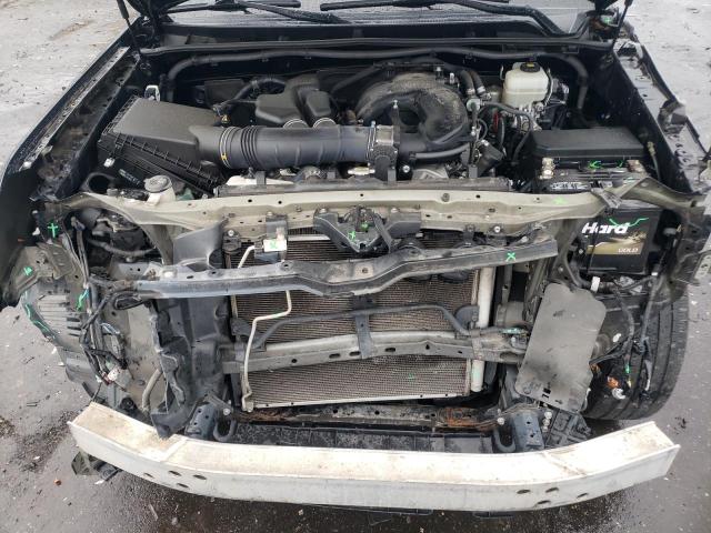Photo 12 from auction – 2018 TOYOTA 4RUNNER SR with VIN JTEBU5JRXJ5556937