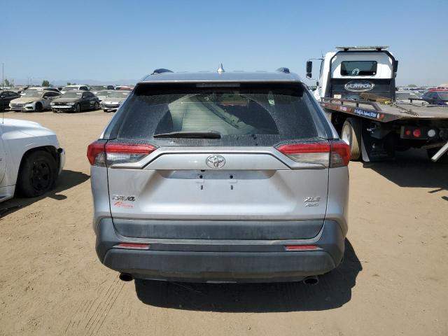 Photo 6 from auction – 2019 TOYOTA RAV4 XLE with VIN 2T3P1RFV4KC038902