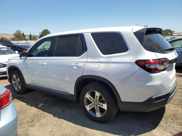 Photo 2 from auction – 2023 HONDA PILOT EXL with VIN 5FNYG2H46PB009847