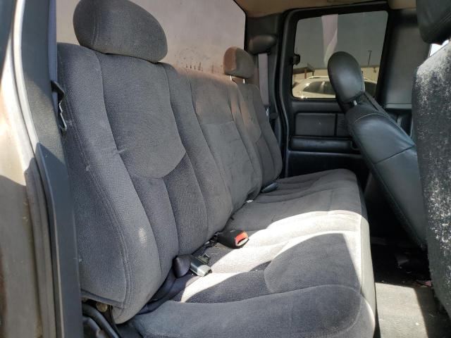 Photo 10 from auction – 2002 CHEVROLET SILVERADO with VIN 2GCEC19WX21378070