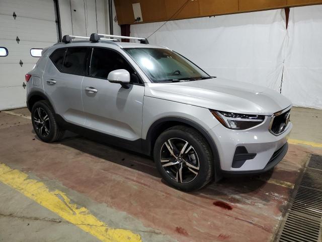 Photo 4 from auction – 2023 VOLVO XC40 CORE with VIN YV4L12UK4P2946986