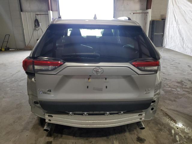 Photo 6 from auction – 2019 TOYOTA RAV4 LE with VIN JTMF1RFVXKJ008666
