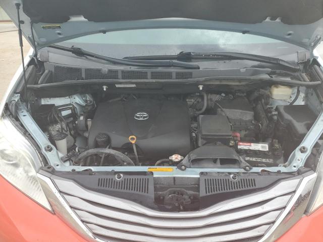 Photo 12 from auction – 2017 TOYOTA SIENNA XLE with VIN 5TDYZ3DC0HS806248