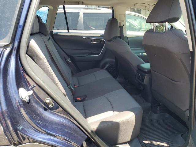 Photo 11 from auction – 2020 TOYOTA RAV4 XLE with VIN JTMP1RFV7LD056839