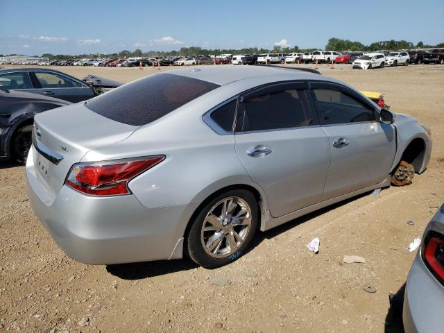 Photo 3 from auction – 2015 NISSAN ALTIMA 2.5 with VIN 1N4AL3AP2FN884467