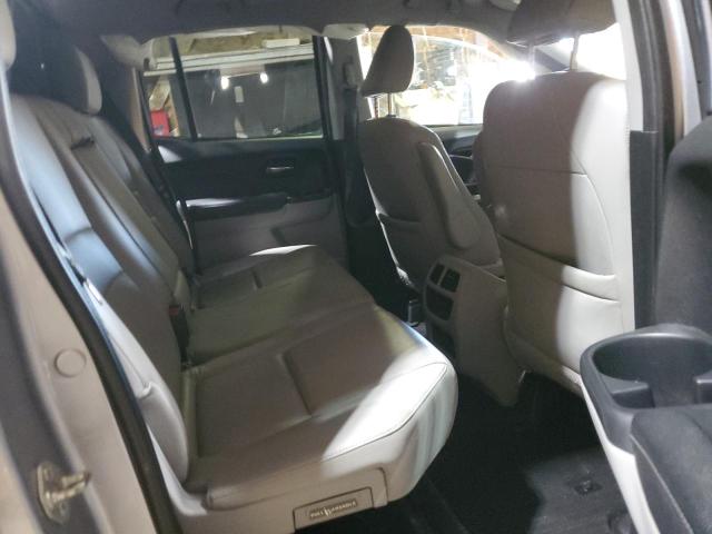 Photo 10 from auction – 2017 HONDA RIDGELINE with VIN 5FPYK3F72HB035114