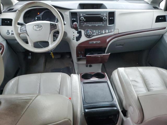 Photo 8 from auction – 2012 TOYOTA SIENNA XLE with VIN 5TDYK3DC0CS201143