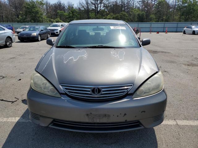 Photo 5 from auction – 2005 TOYOTA CAMRY with VIN 4T1BE32K45U615253