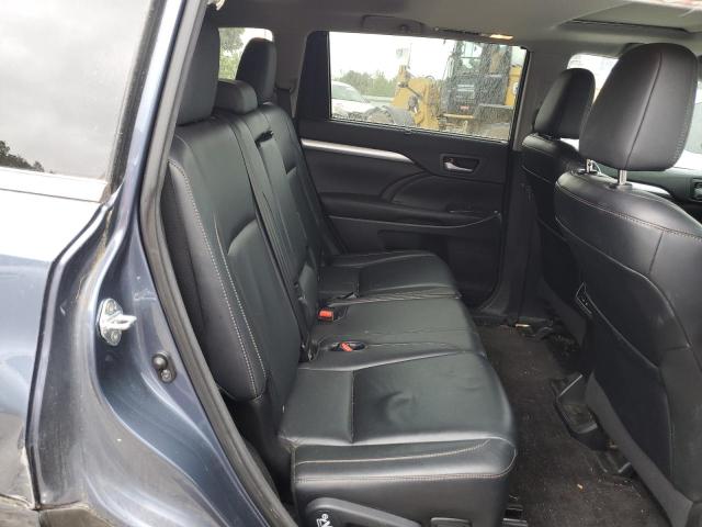 Photo 11 from auction – 2016 TOYOTA HIGHLANDER with VIN 5TDJKRFH2GS245969